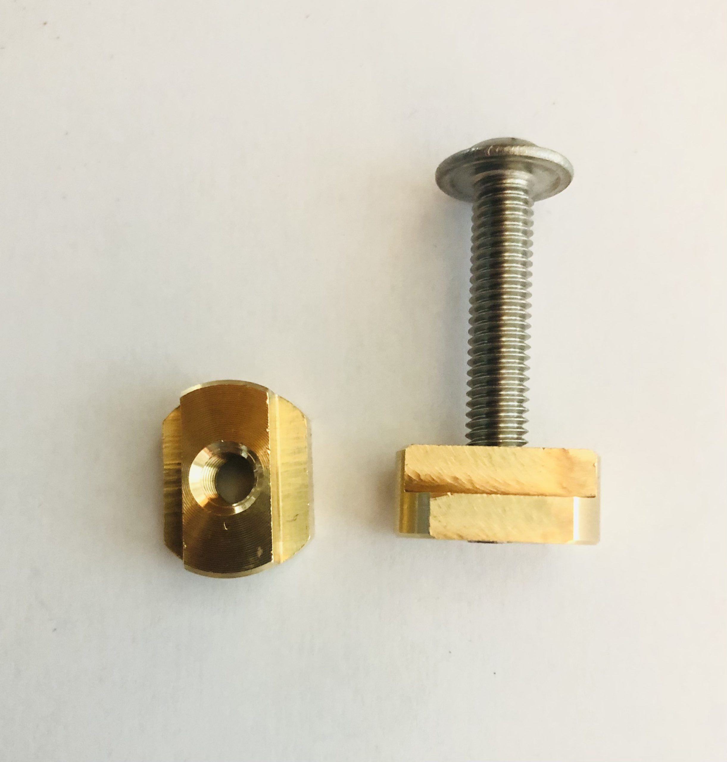 Brass T nuts M6